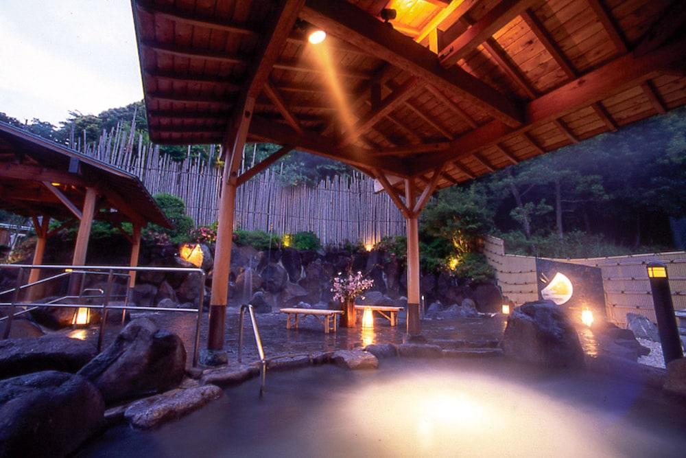 Hakonenomori Okada Hotel Buitenkant foto