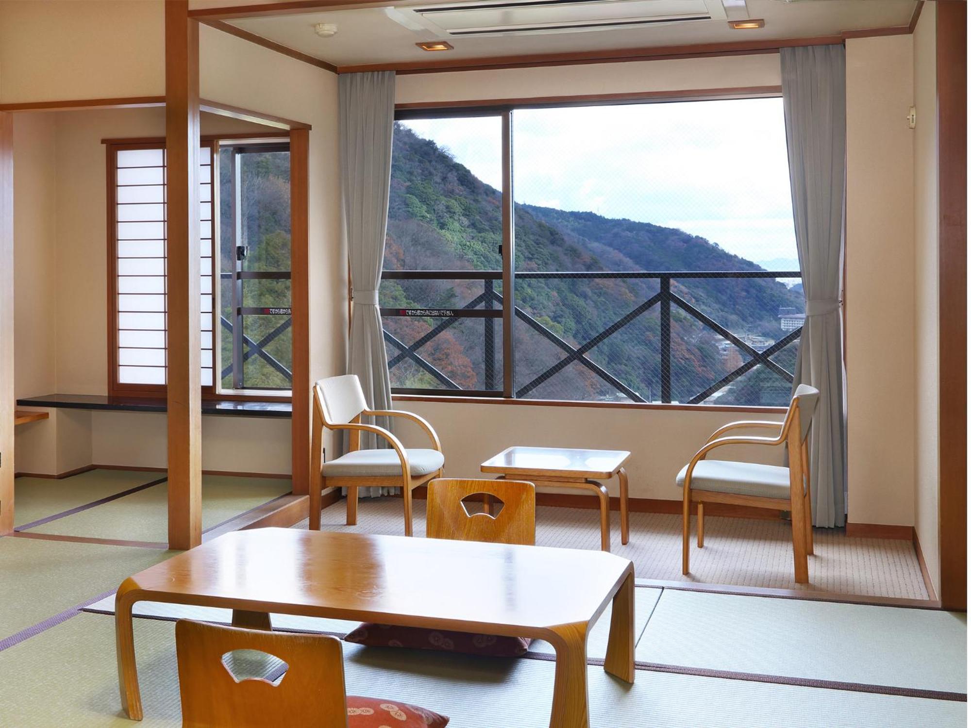 Hakonenomori Okada Hotel Buitenkant foto