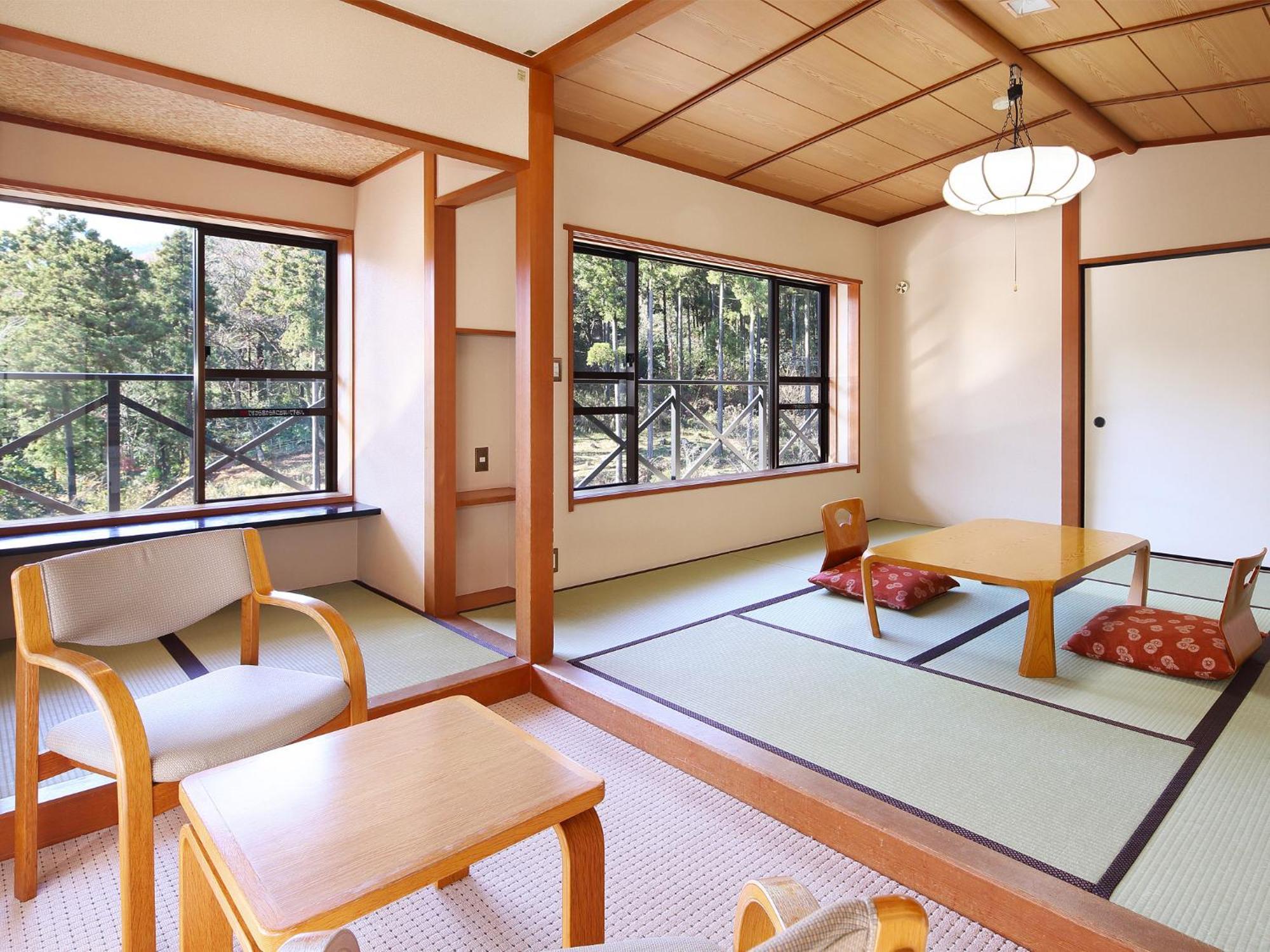 Hakonenomori Okada Hotel Buitenkant foto