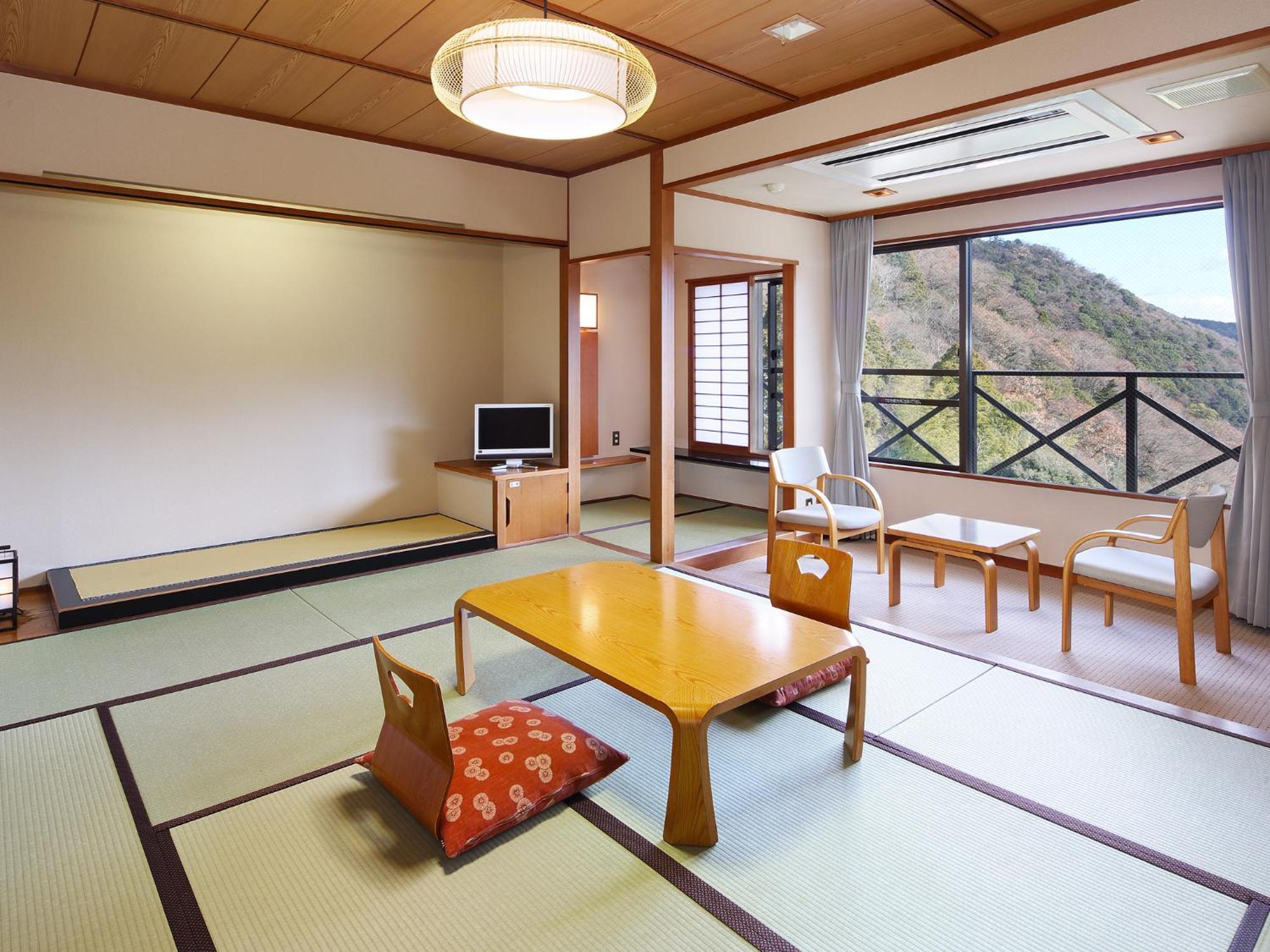 Hakonenomori Okada Hotel Buitenkant foto