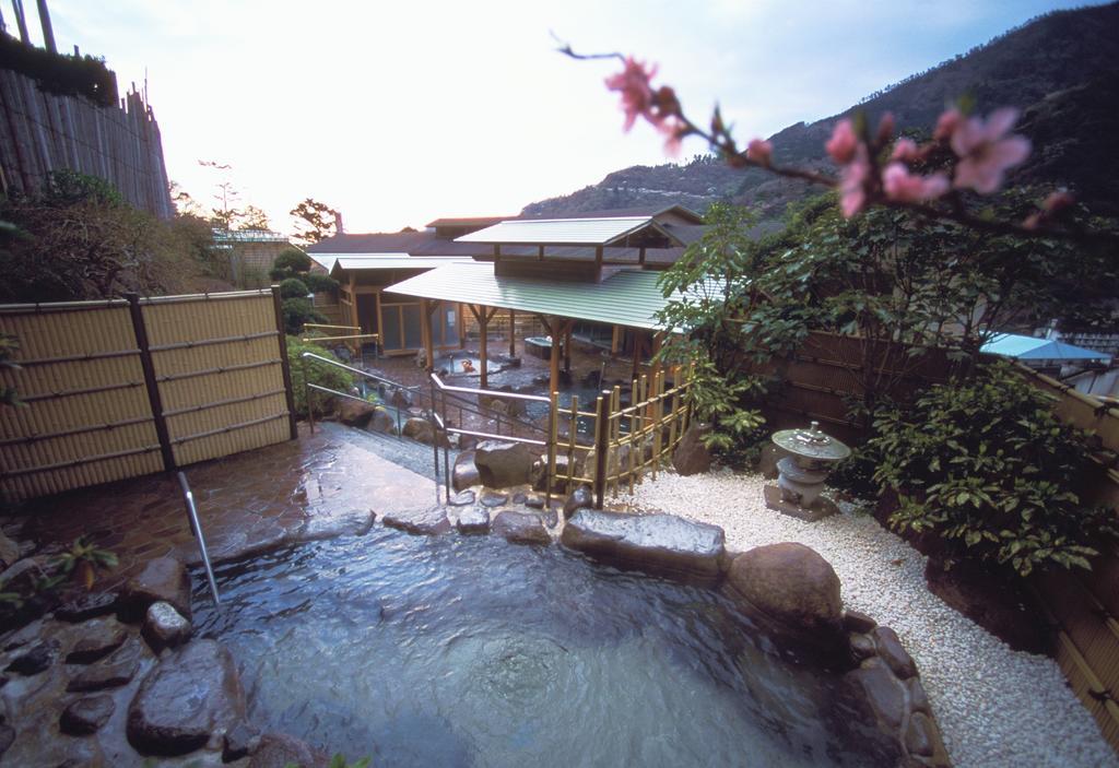 Hakonenomori Okada Hotel Buitenkant foto